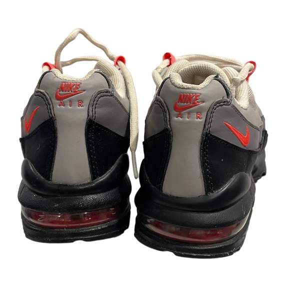 Nike air max 95 black solar red gunsmoke gs size 5.5Y - Picture 5 of 7